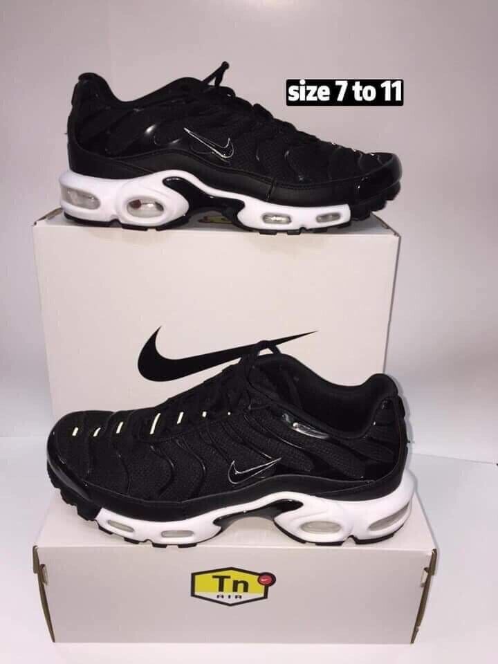 black white tns